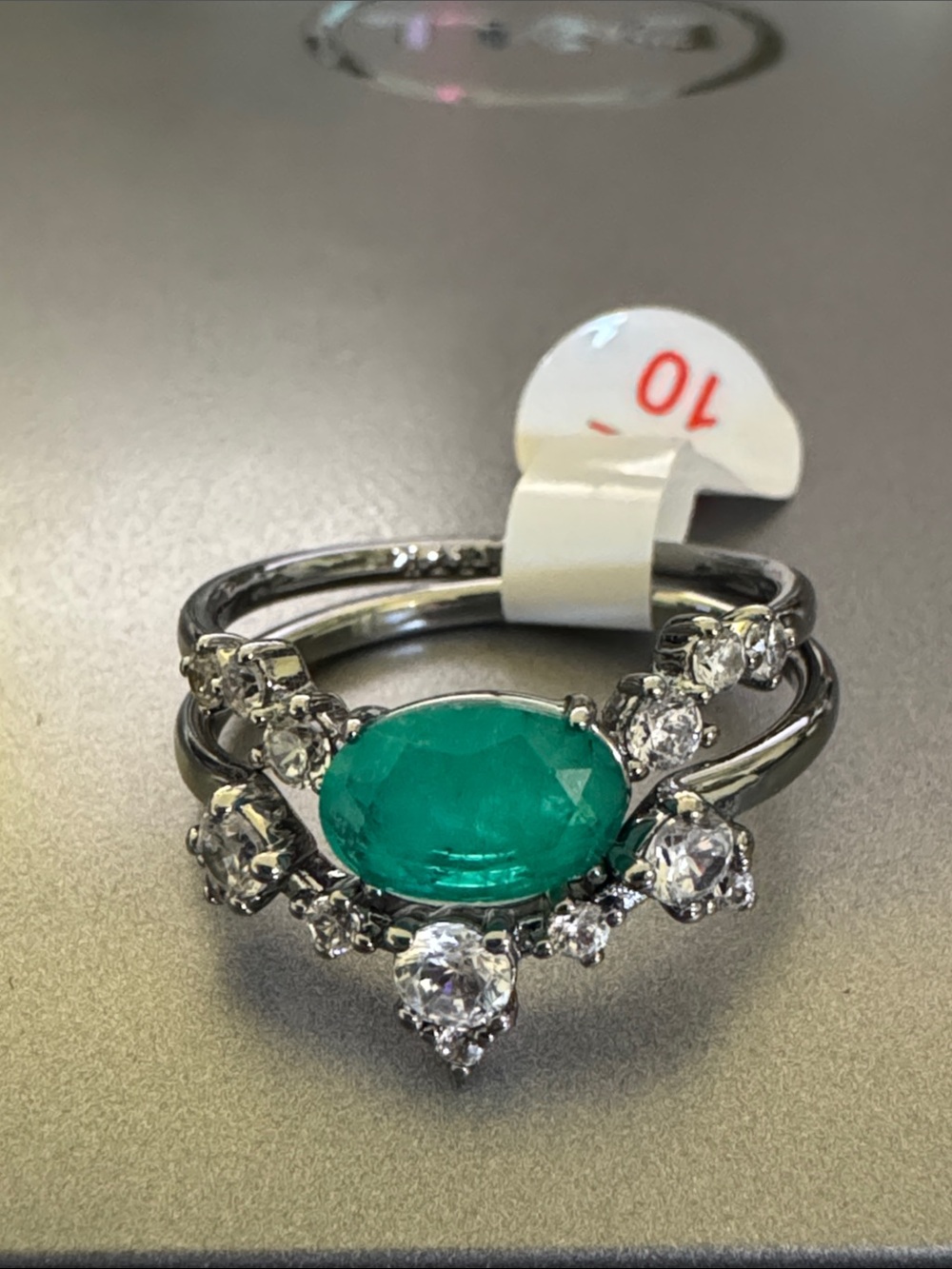 Emerald Green Oval Halo Ring - Women Jewelry